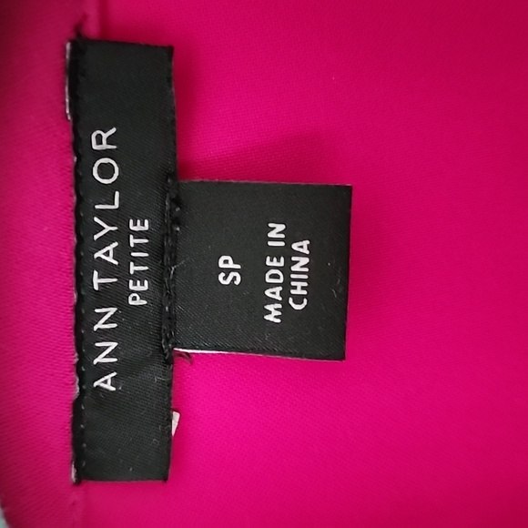 Ann Taylor Belted Short Sleeve Shirt dress, Size Small - Picture 4 of 6